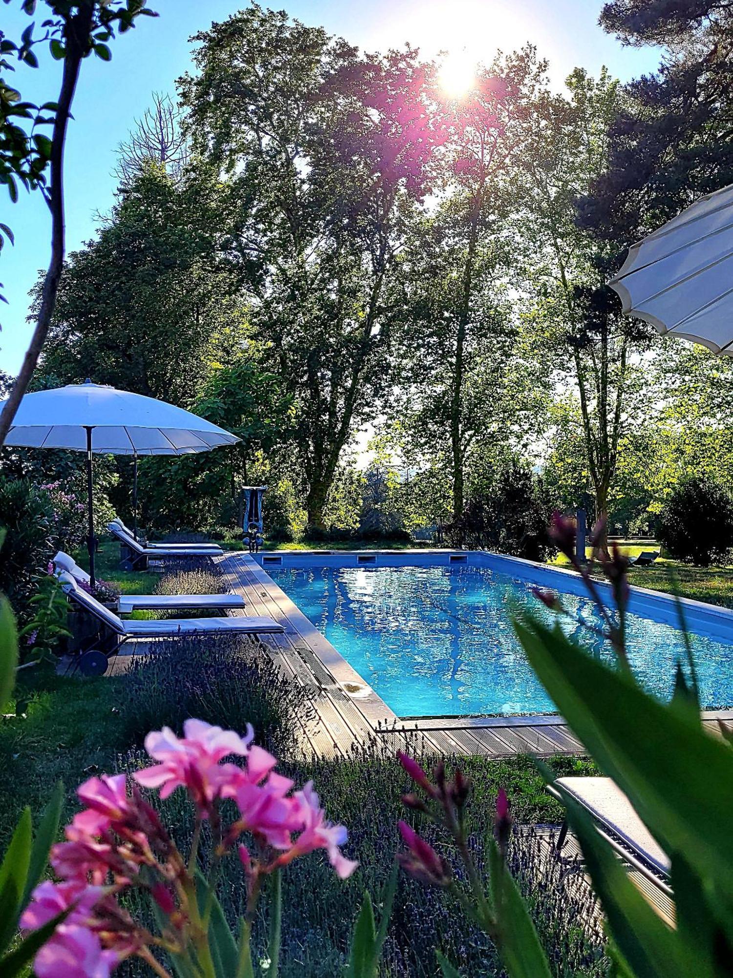 Oh, Le Chateau! Almayrac Luaran gambar