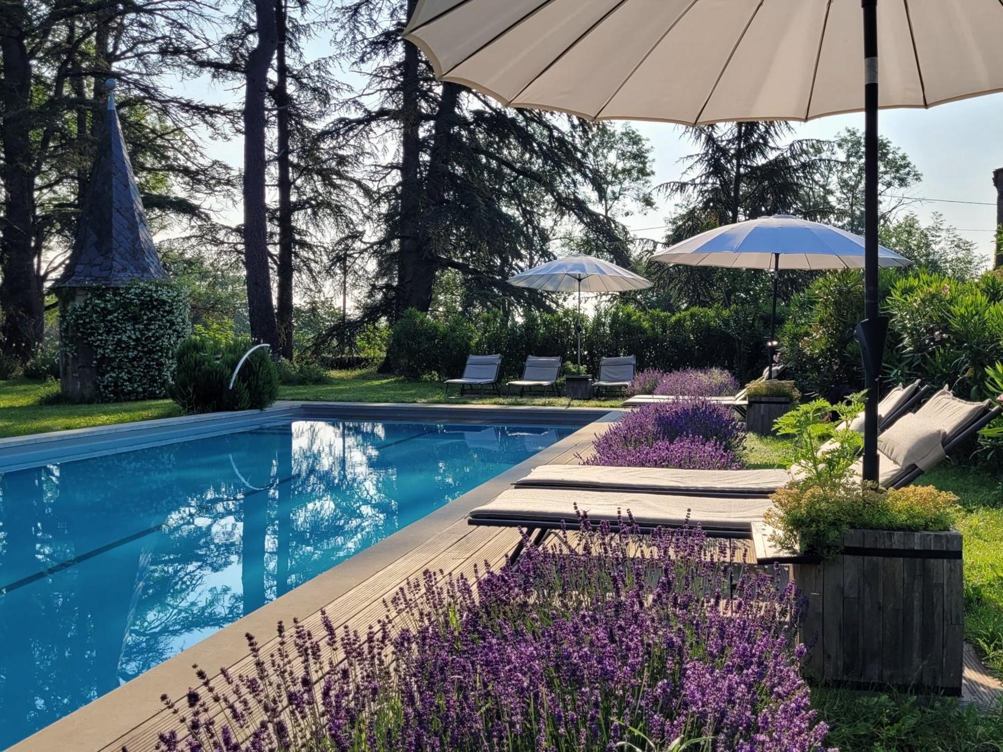 Oh, Le Chateau! Almayrac Luaran gambar