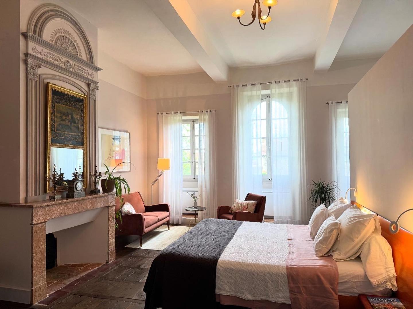 Oh, Le Chateau! Almayrac Luaran gambar